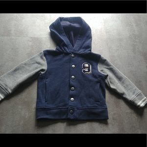 Boys size 3 hoody